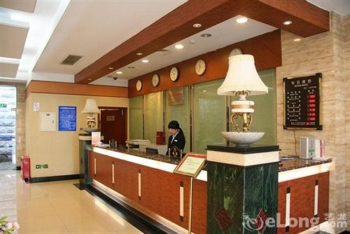 Communications Hotel - carbon neutral hotel in Chongwen