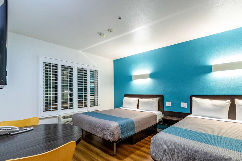 Motel 6 Fountain Valley CA Huntington Beach Area - photo 16