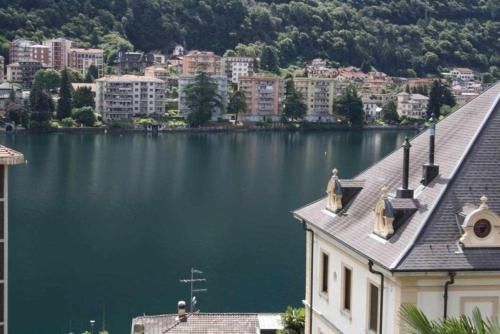 Bluelake Apartament 1 Omegna — 4-Star Luxury Hotel in Omegna, Italy