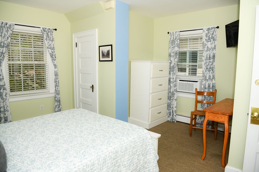 Blacksburg Bed & Breakfast - photo 23