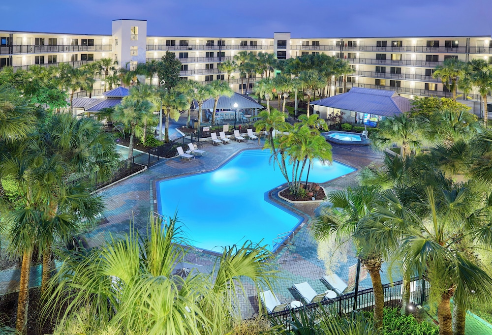 Staybridge Suites Orlando Royale Parc Suites by IHG - photo 50