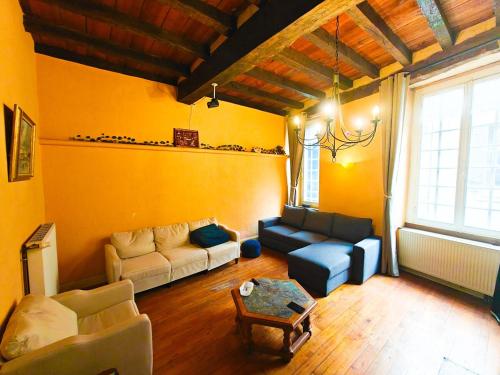 140m2 du XVIIe plein centre & extérieur 6 9 pers in Bergerac, France