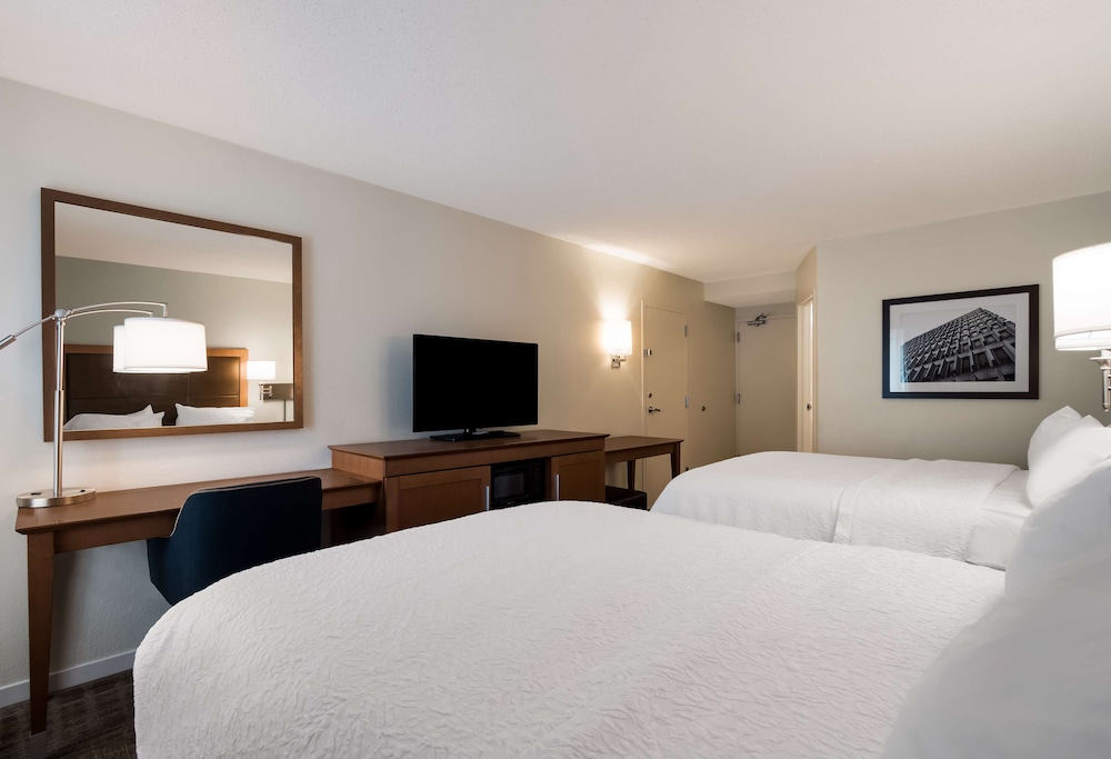 Hampton Inn Columbia I 26 Airport - photo 14