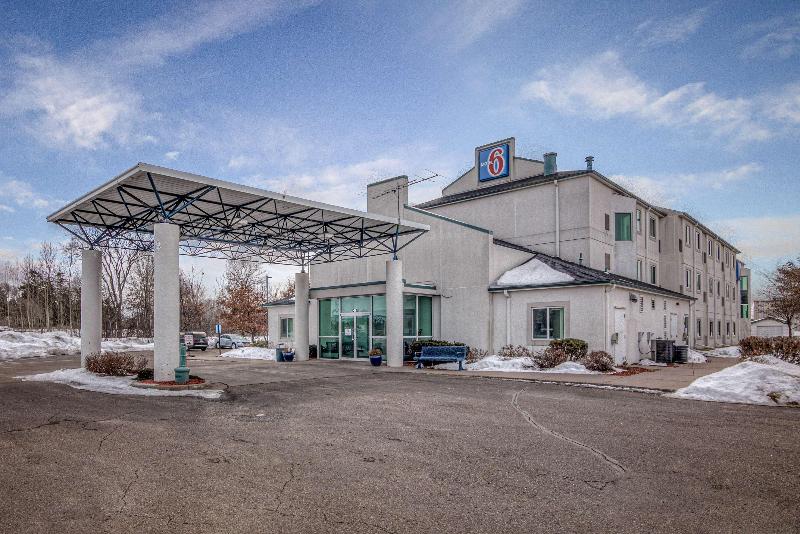 Motel 6 Menomonie WI - photo 4