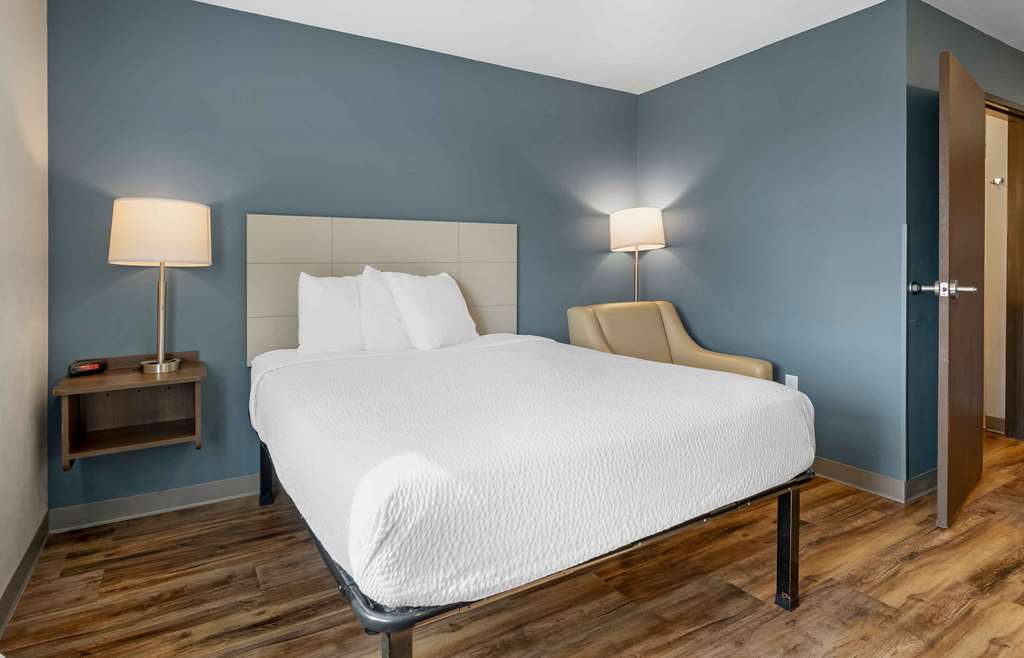 Extended Stay America Select Suites Orlando Airport - photo 16