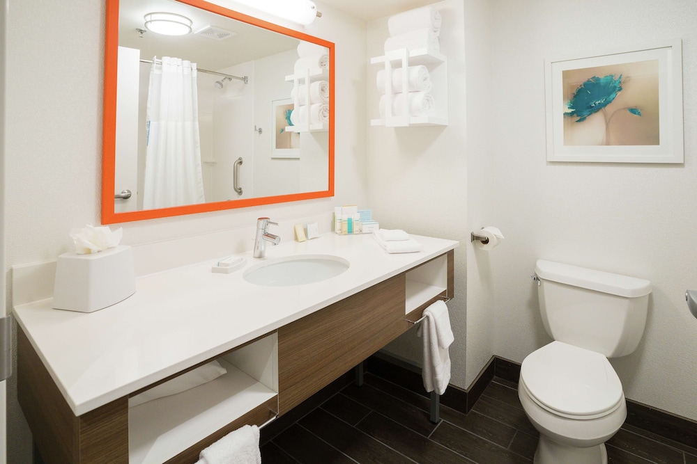 Hampton Inn Clarks Summit - photo 31