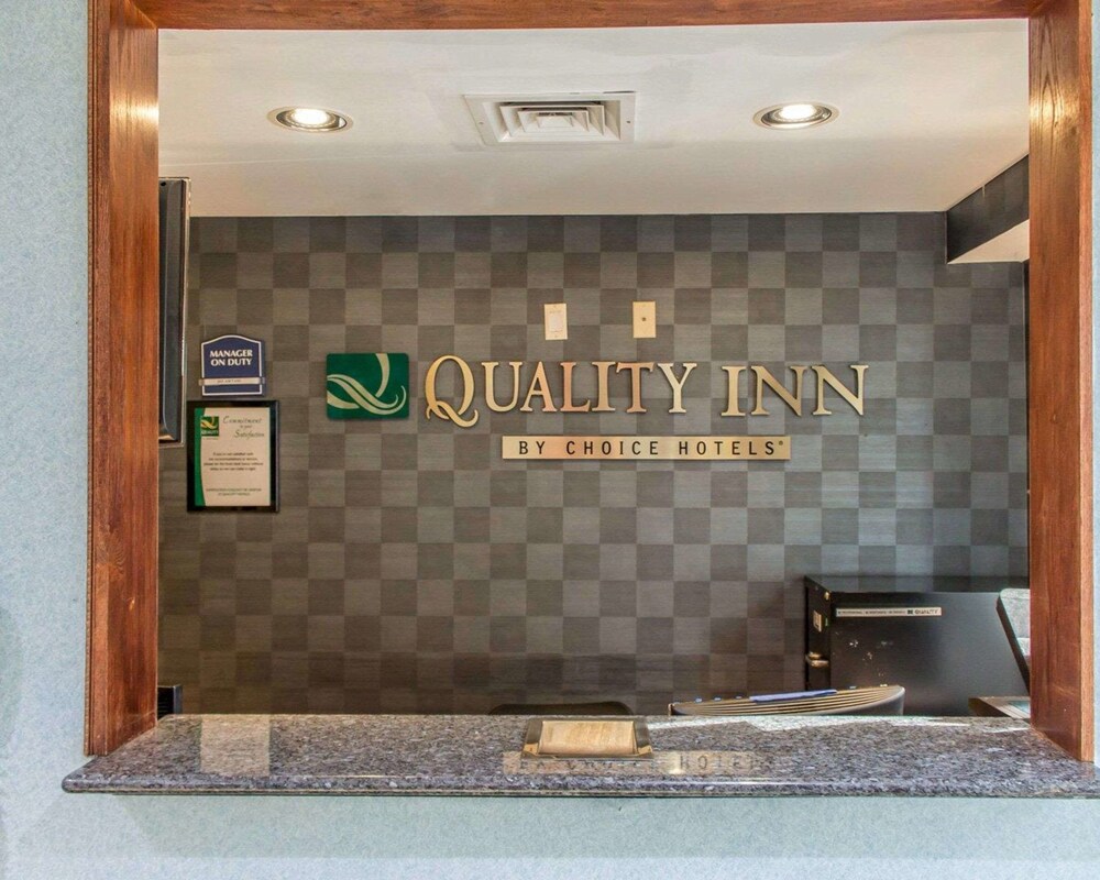 Paramount Inn - photo 3