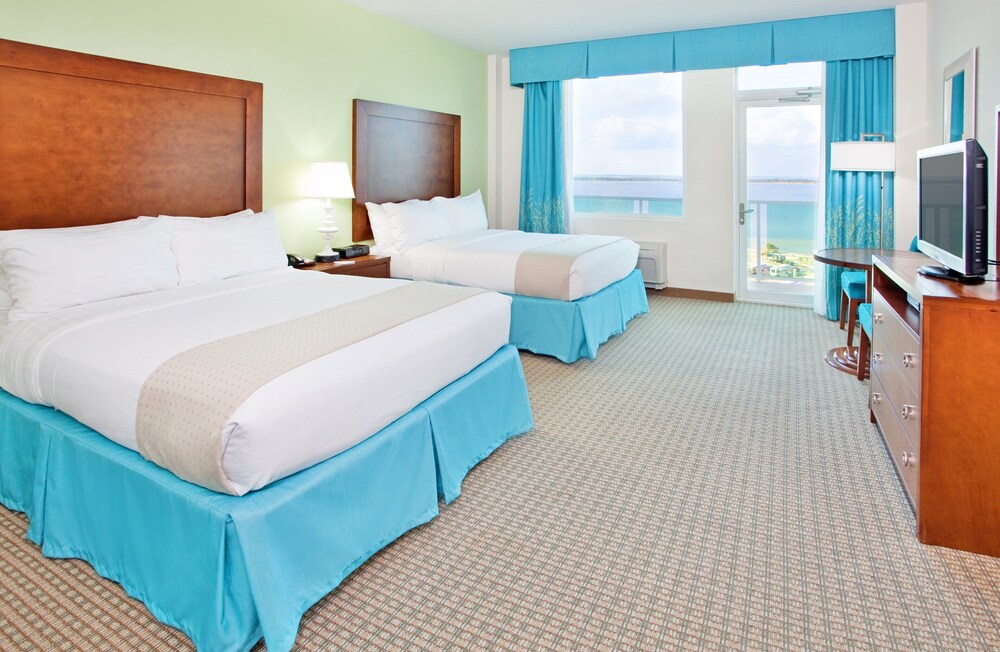 Holiday Inn Resort Pensacola Beach by IHG - photo 12