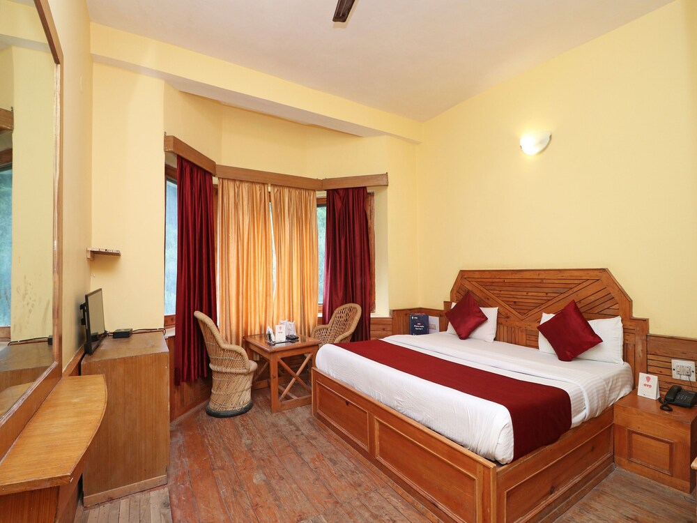 OYO 15139 Hotel Devlok International in Kulu, India