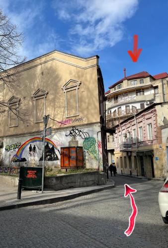 Tea s Condo in the Heart of Tbilisi