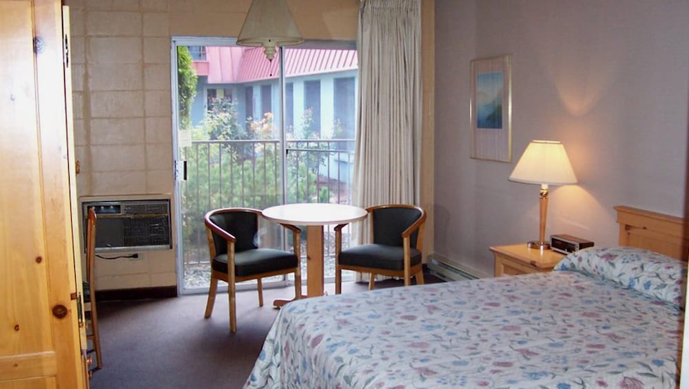 La Grande Inn - photo 13