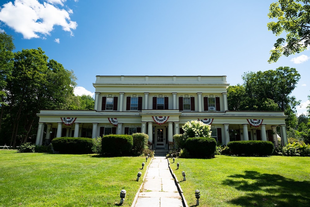 Arlington Inn - photo 86