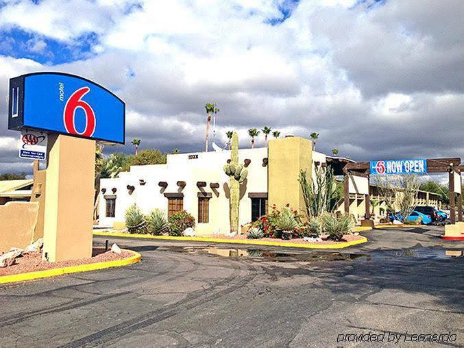 Super Inn Tucson - last minute hotel in Tucson