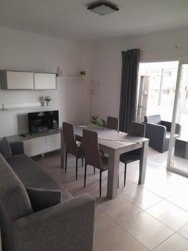 Las Terrazas WiFi Pool in Playa De Las Americas, Spain