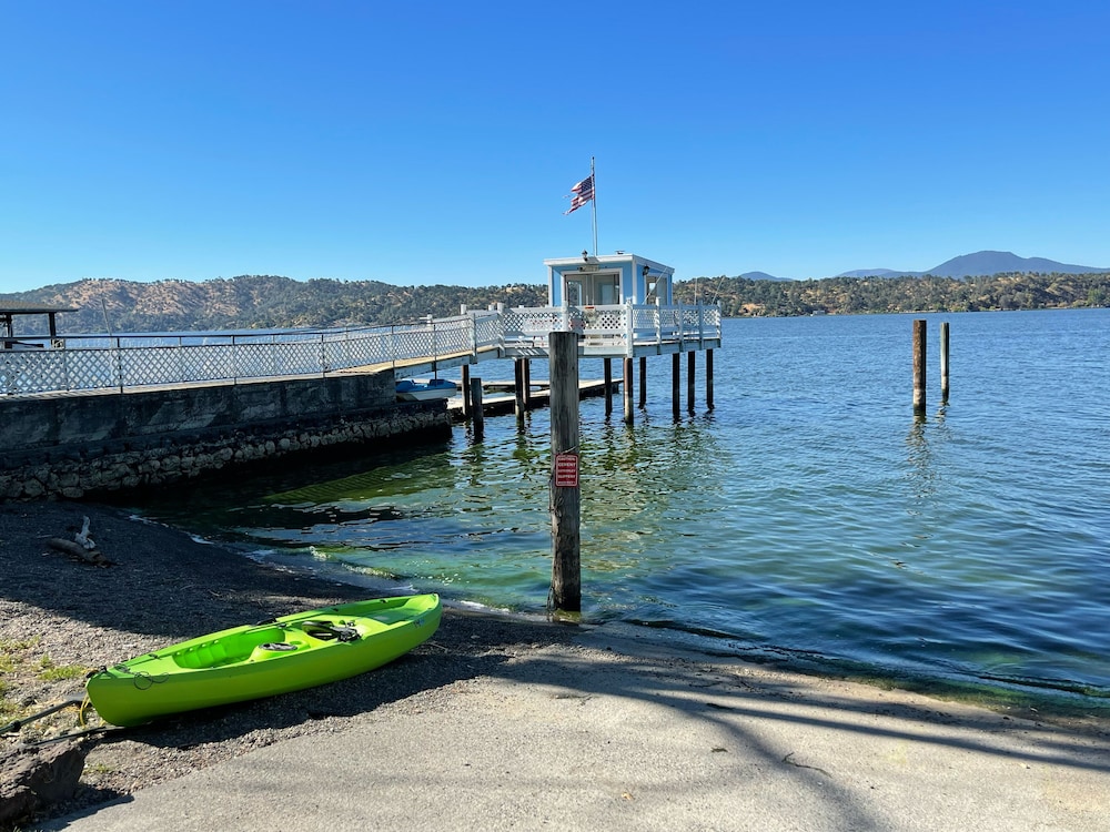 Blue Fish Cove Resort - photo 36