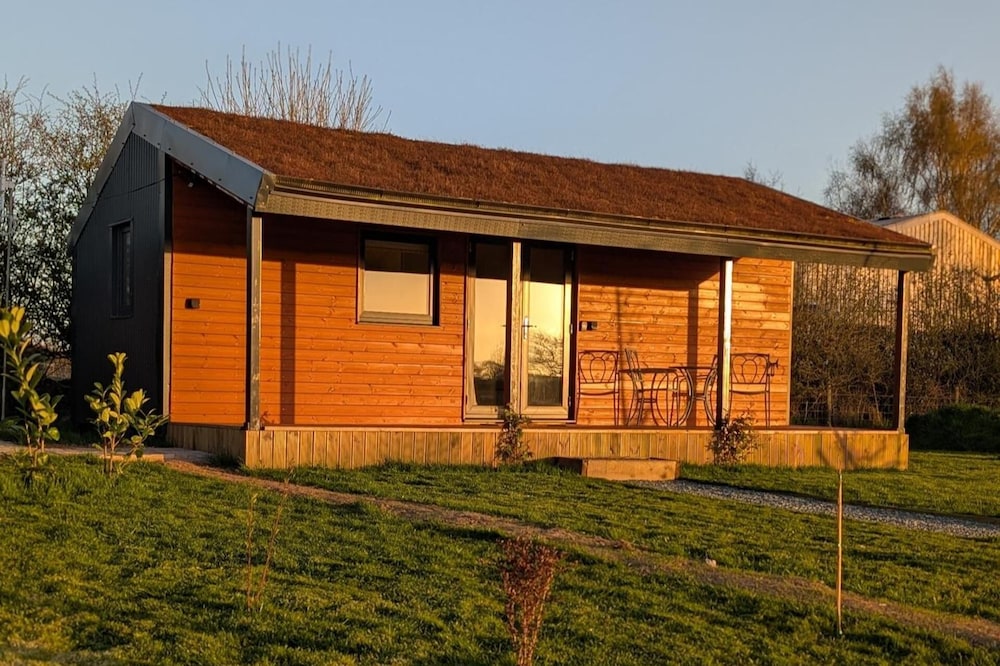 Not Available for Rent in Whitchurch, United Kingdom