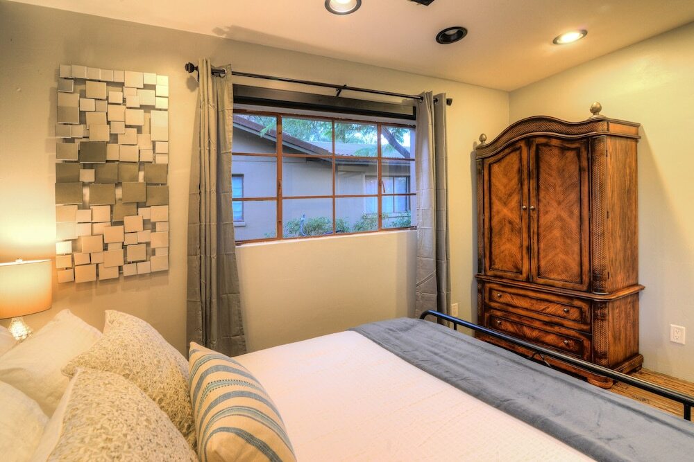 Winery Suites of Scottsdale - photo 2