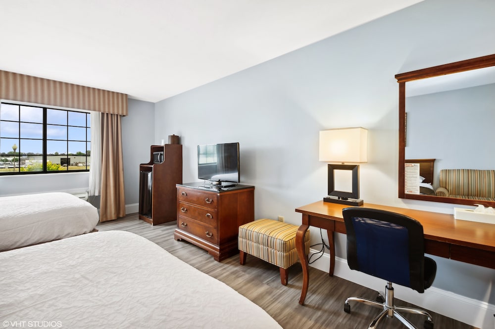 My Hometown Inn - photo 12