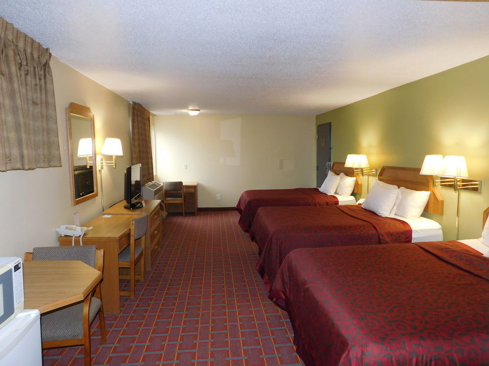 Days Inn Williamsburg - photo 26
