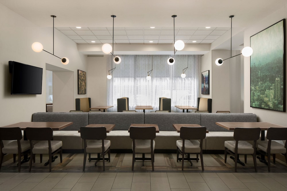 Residence Inn by Marriott Portland Downtown RiverPlace - photo 49