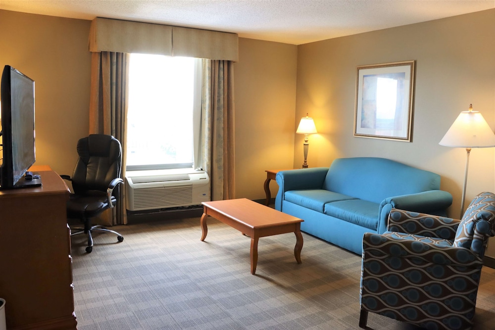 Hampton Inn & Suites Thibodaux - photo 13