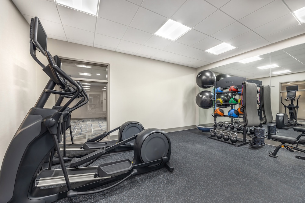 Holiday Inn Express & Suites Nashville West End Univ Area by IHG - photo 30