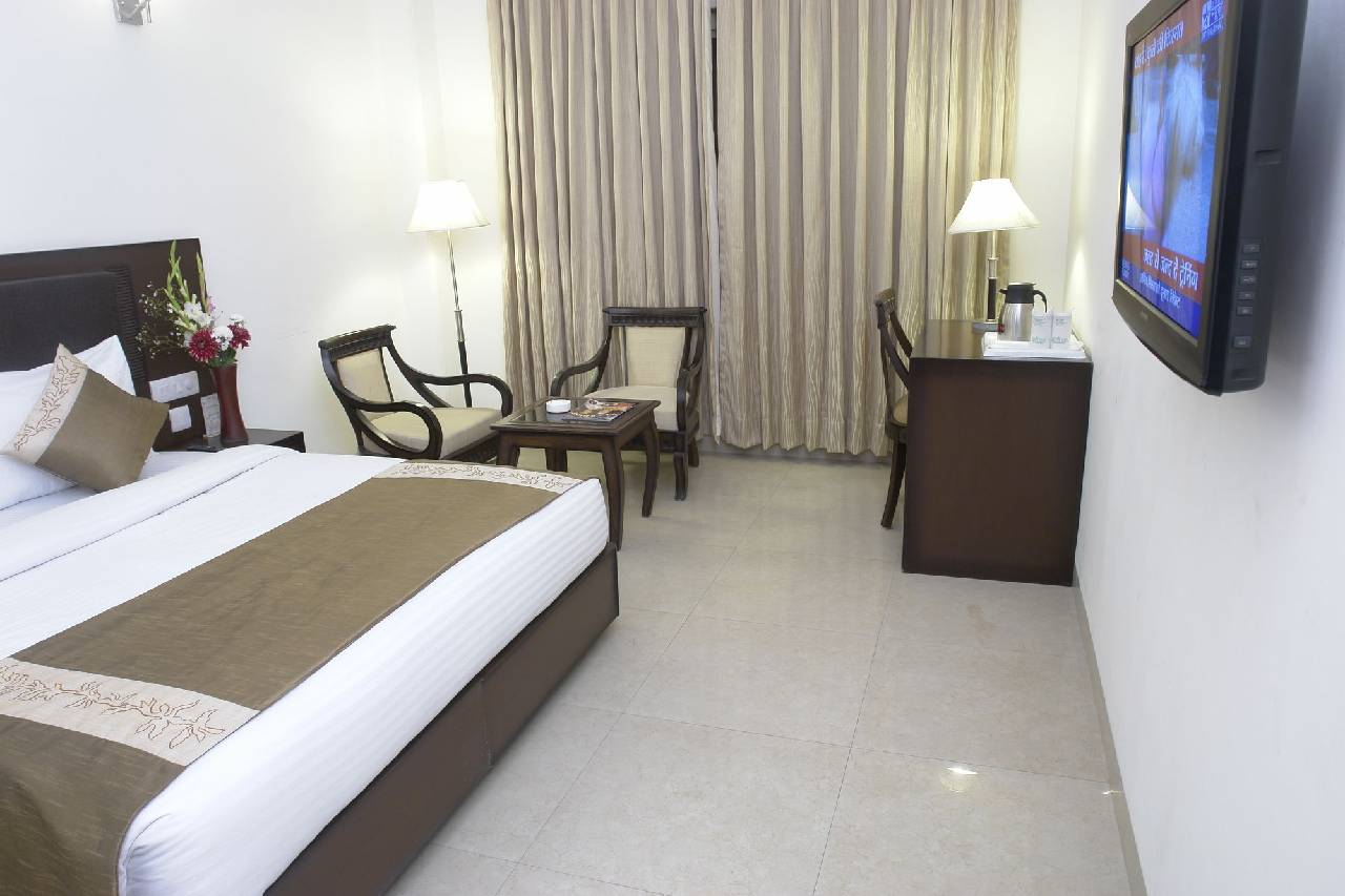 Hotel Alpine Tree — New Delhi — photo 5