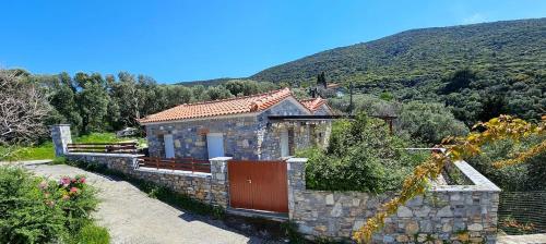 Lithos Haven — Agia Paraskevi — photo 2