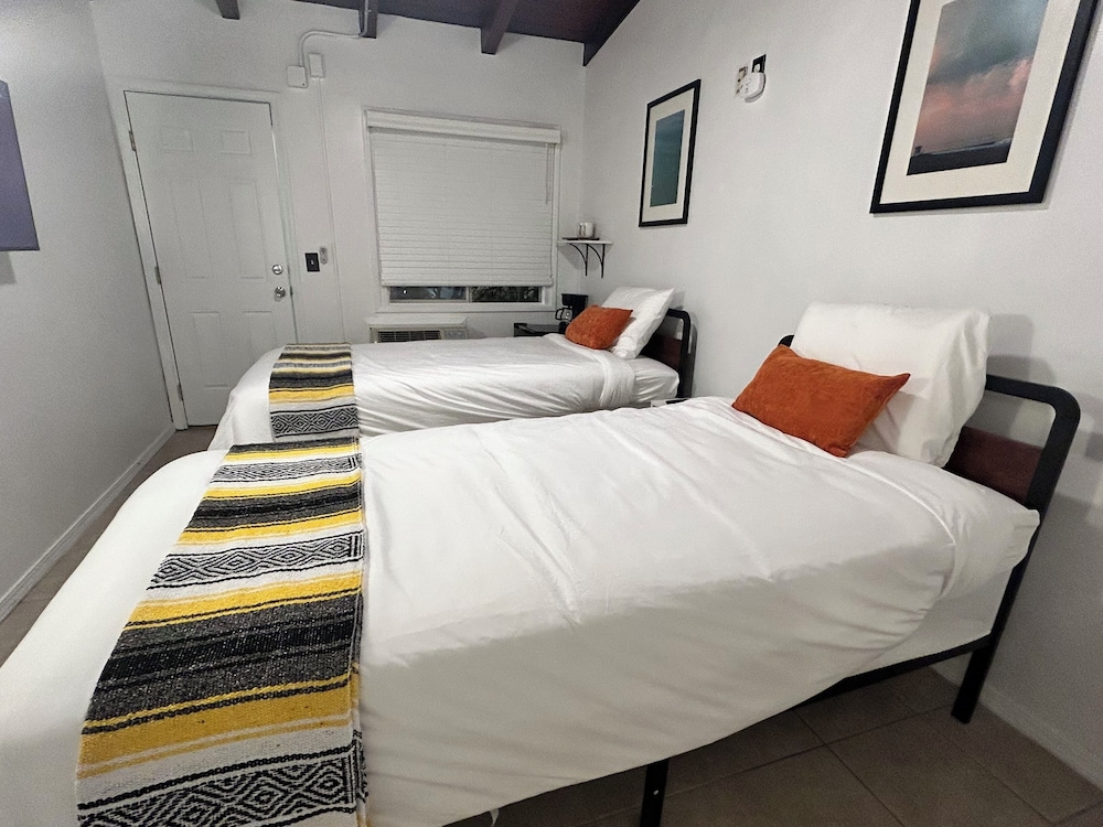West Coast Surf and Stay - photo 10