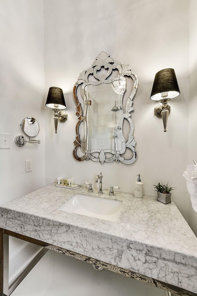 French Quarter Mansion - photo 111