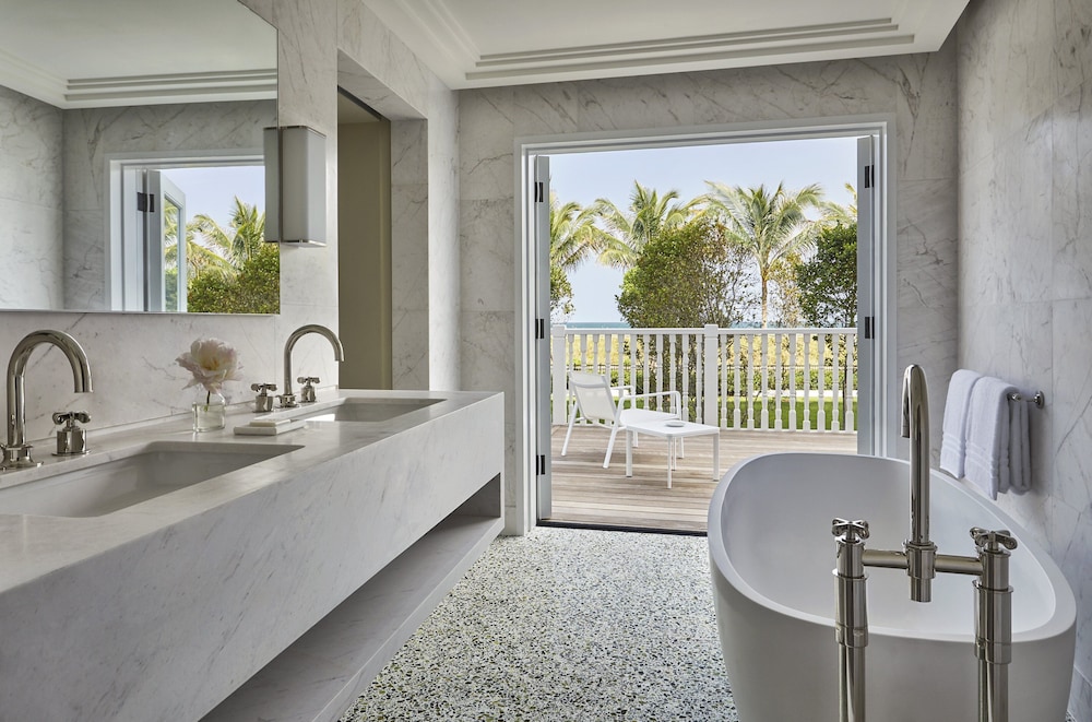 Four Seasons Hotel at The Surf Club - photo 50