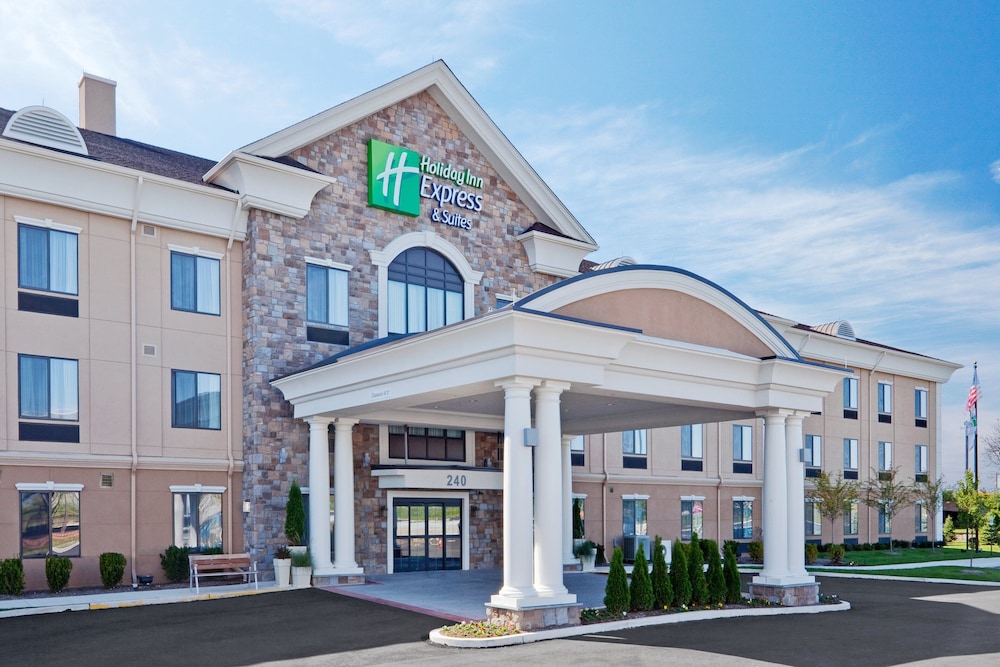 Holiday Inn Express & Suites Warminster Horsham by IHG - carbon neutral hotel in Philadelphia