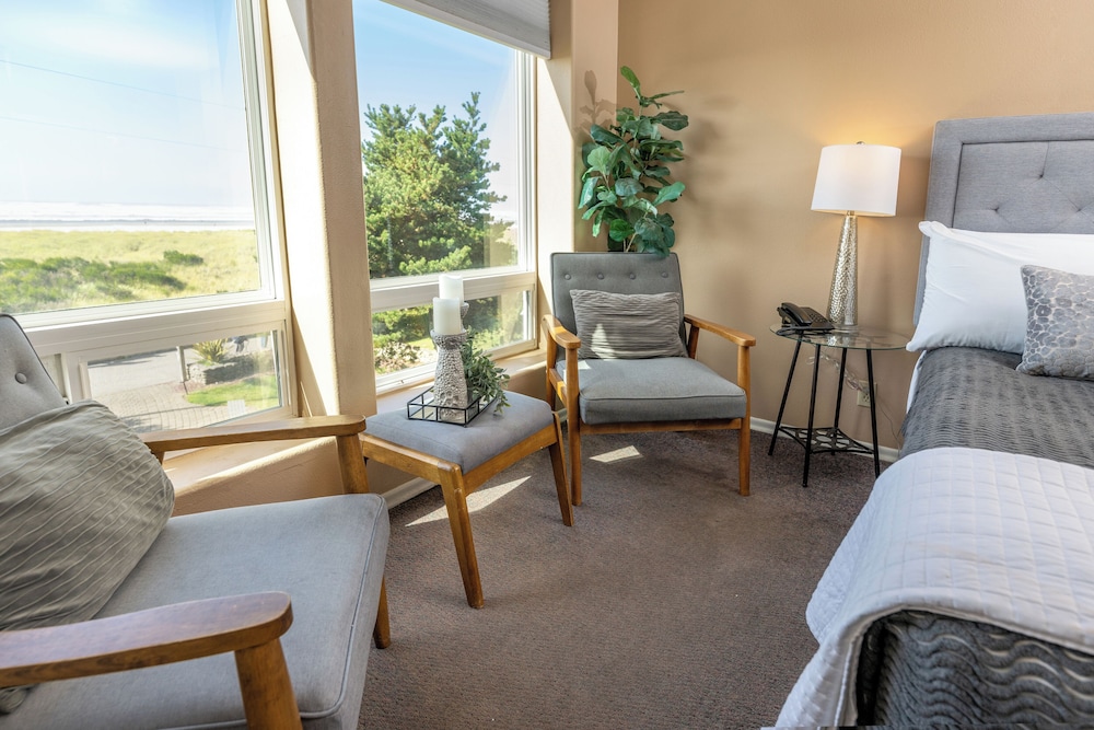 Seaside Oceanfront Inn - photo 174