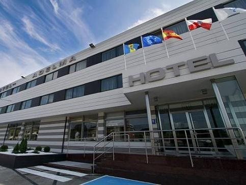 Hotel Adelma in Entrambasaguas, Spain