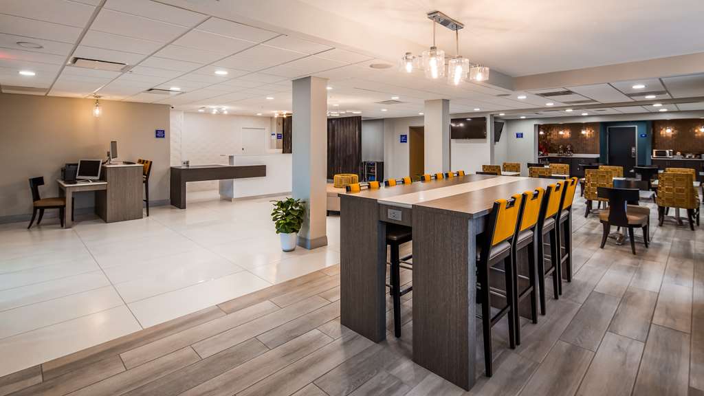 Best Western Plus Bloomington East Hotel - photo 5