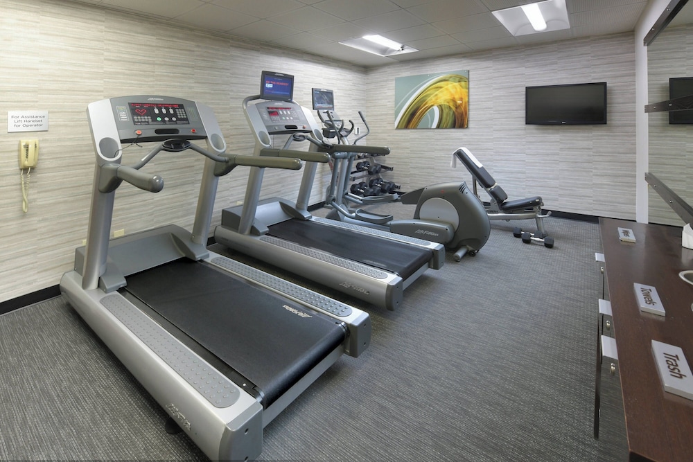 Courtyard by Marriott Albuquerque Airport - photo 13