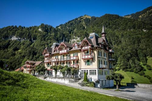Hotel Alpenhof — hotel in Kerns