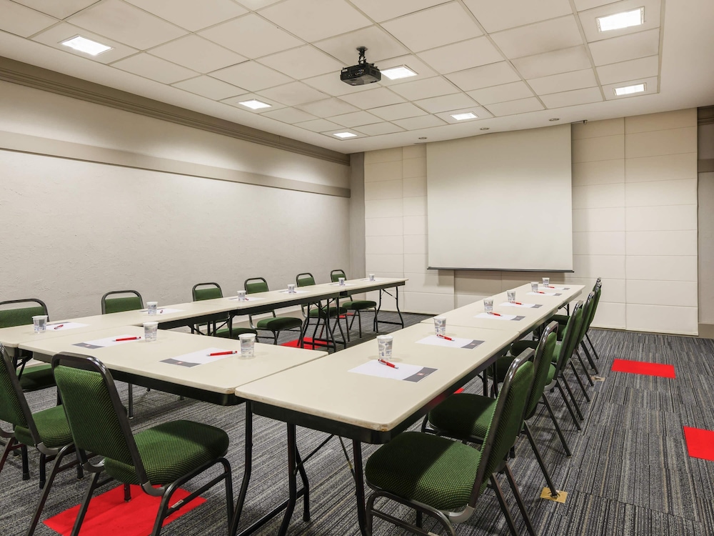 ibis Sao Carlos — Sao Carlos — photo 4