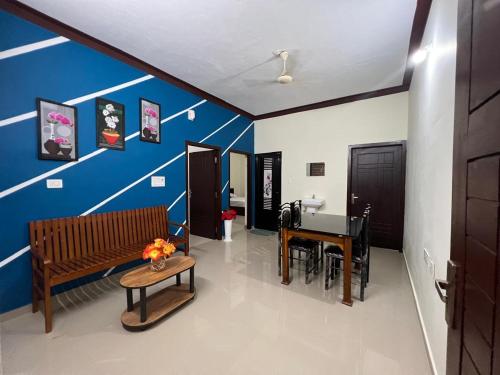 Fathima Apartments — 4-Star Luxury Hotel in Tellicherry, India