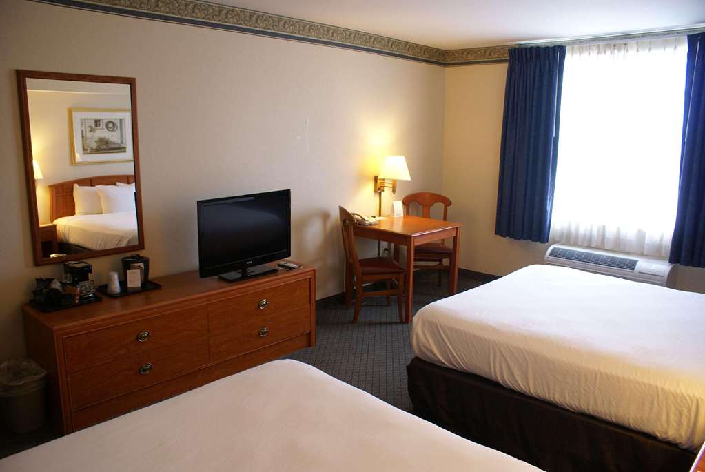Country Inn & Suites by Radisson Lansing MI - photo 8