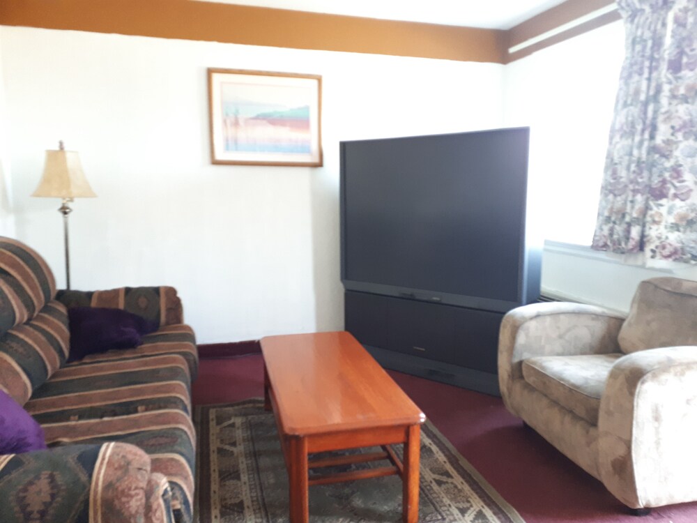 Sundowner Motel - photo 9