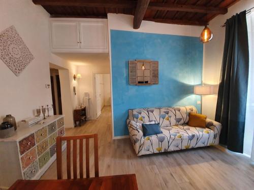 Alice s Corner At Borgo — 4-Star Luxury Hotel in Rome, Italy