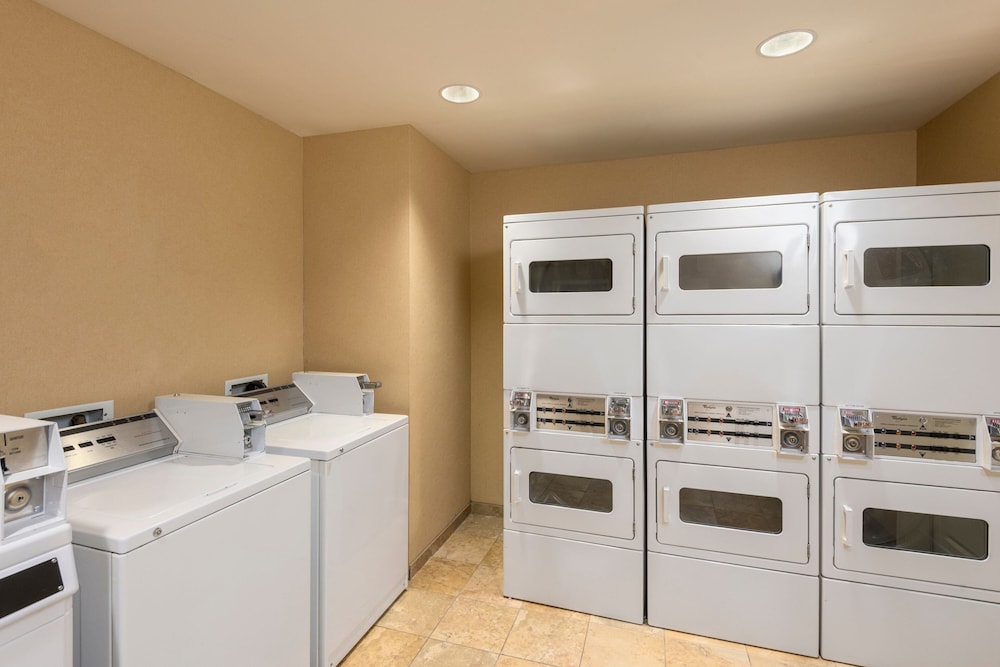 TownePlace Suites Tucson Williams Centre - photo 23