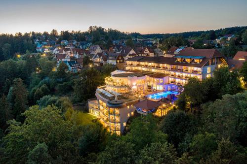 Hotel Kronelamm im Schwarzwald — hotel in Neubulach