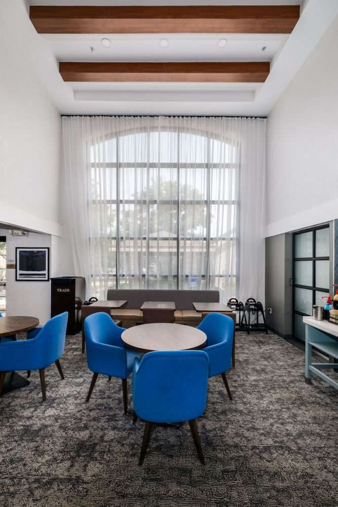 Staybridge Suites Madison East by IHG - photo 28