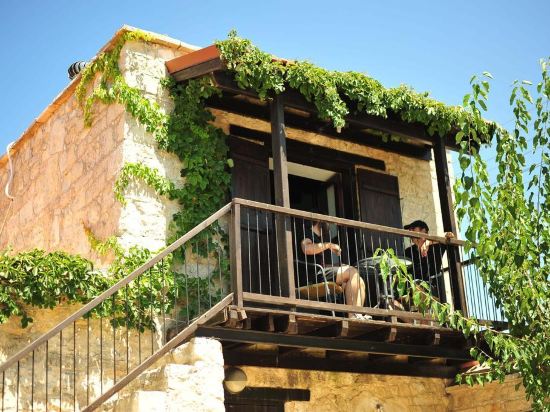 Loxandra Inn in Pegeia, Cyprus