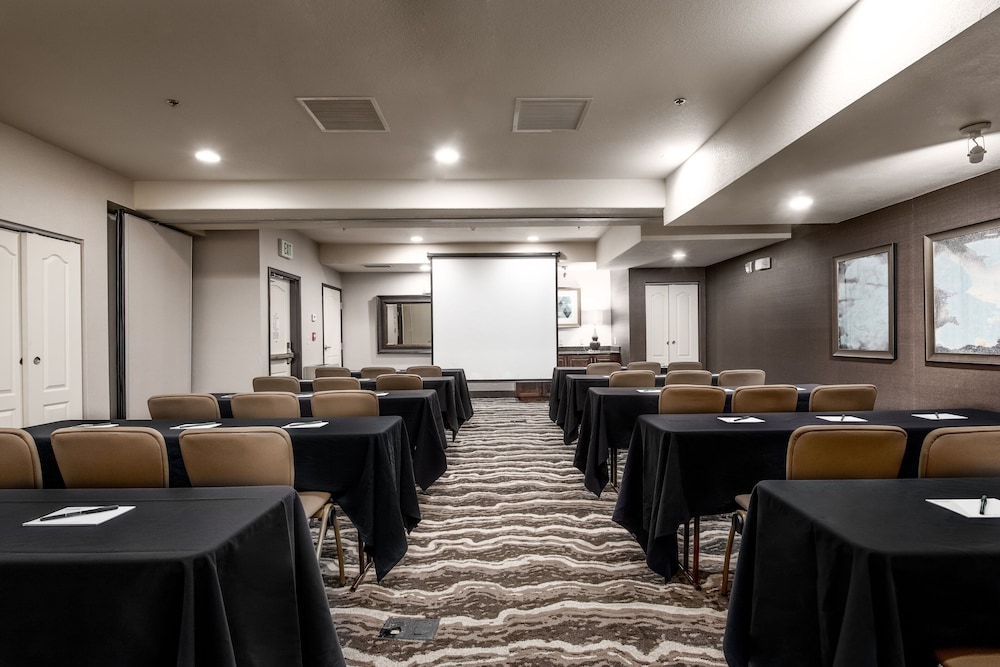 Staybridge Suites Salt Lake West Valley City by IHG - photo 72