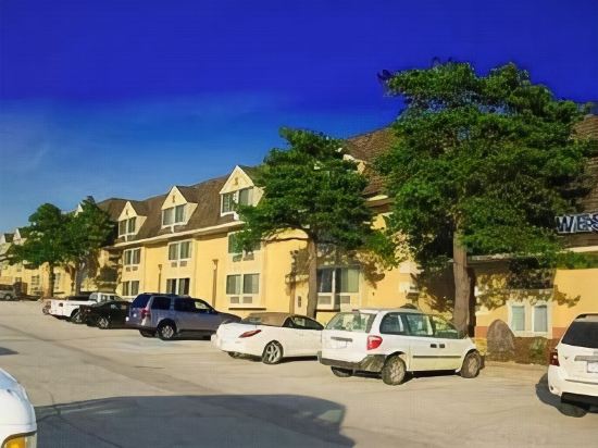 Valley West Inn - photo 3