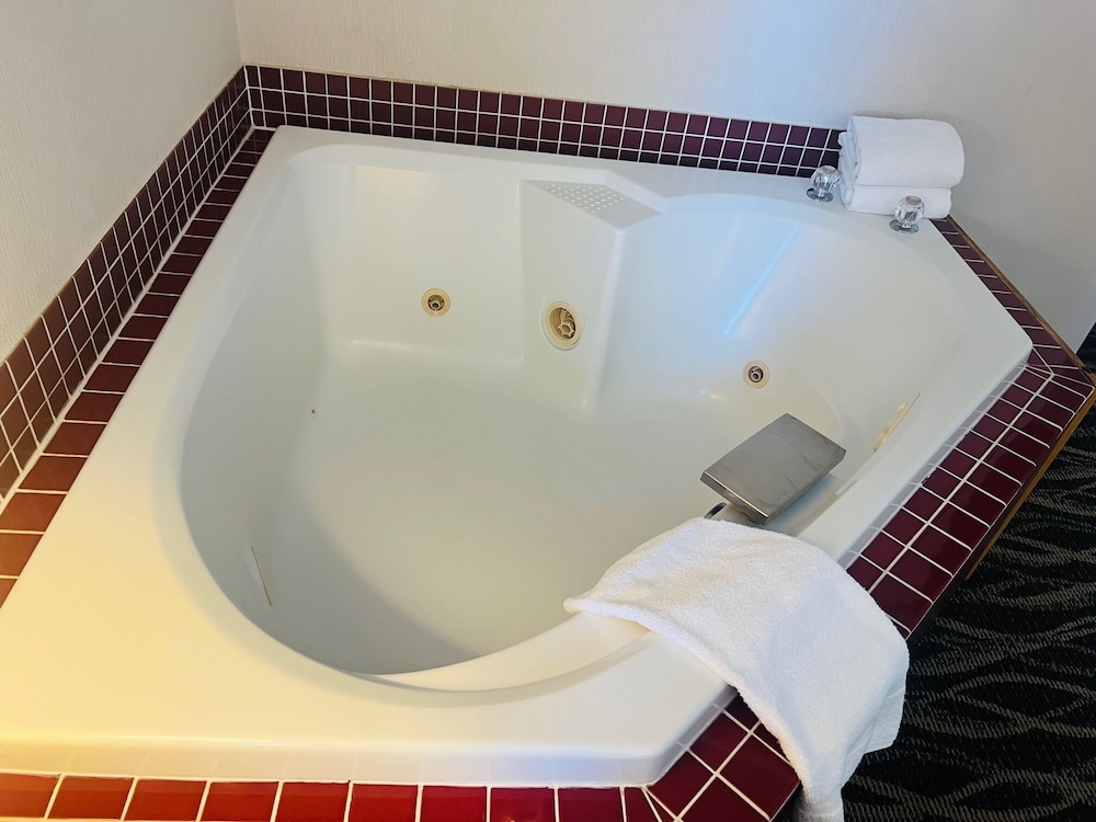 America's Best Value Inn Sandpoint - photo 19