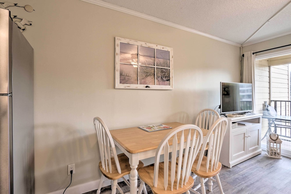 Resort Condo: Pools Gym Bar & Beach Access - photo 25